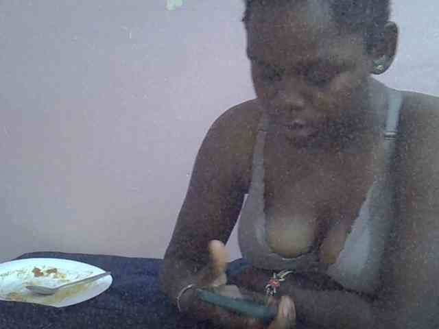 Ebonyprincess14 webcam