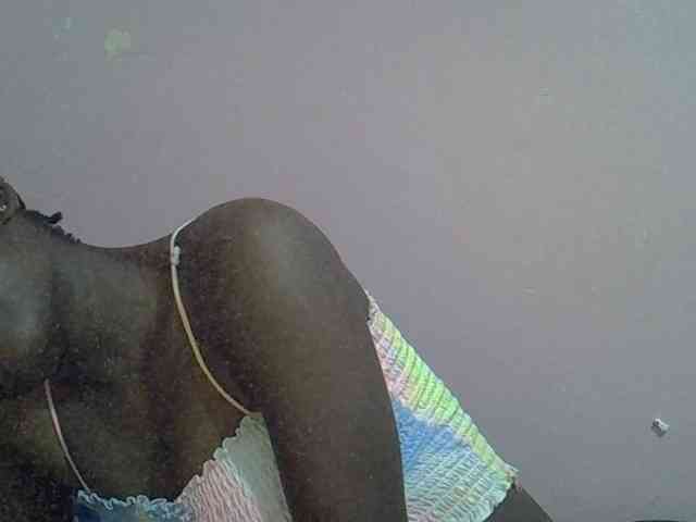 Ebonyprincess14 webcam