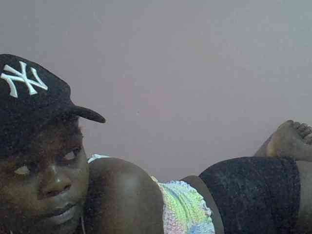 Ebonyprincess14 webcam