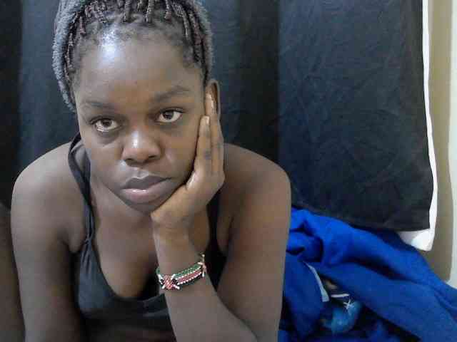 Ebonyprincess14 webcam