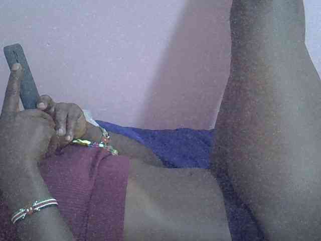 Ebonyprincess14 webcam