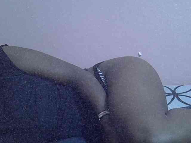 Ebonyprincess14 webcam