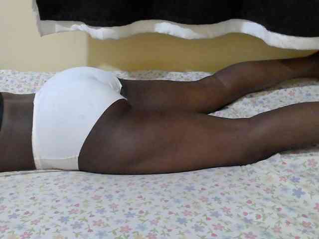 Ebonyprincess14 webcam