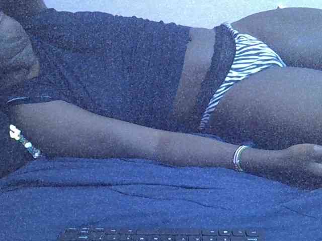 Ebonyprincess14 webcam