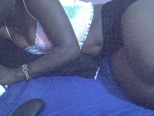 Ebonyprincess14 webcam