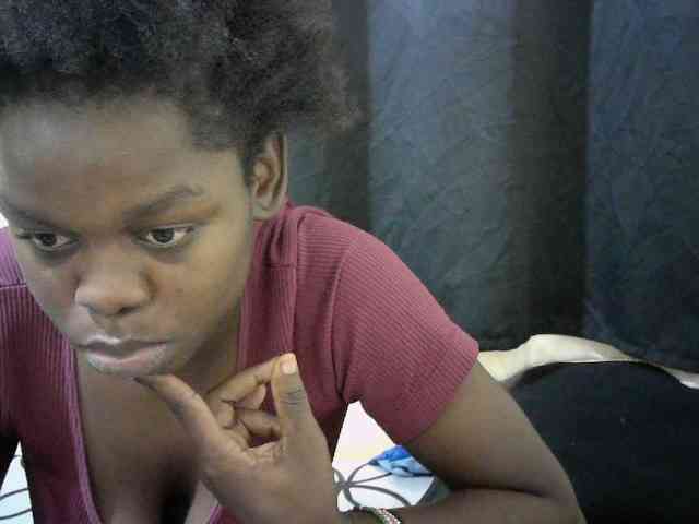 Ebonyprincess14 Ebonyprincess14