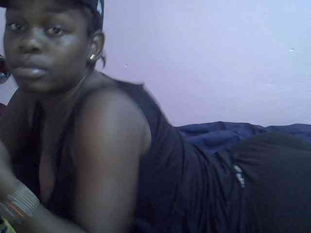 Ebonyprincess14 webcam