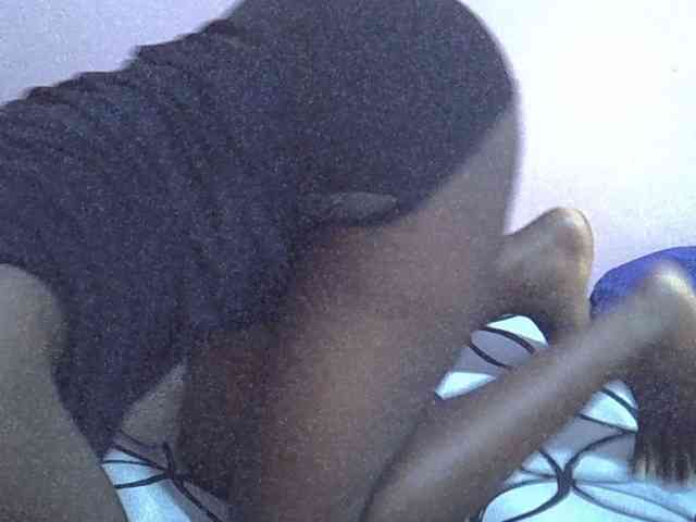 Ebonyprincess14 webcam