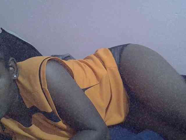 Ebonyprincess14 webcam