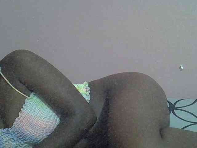 Ebonyprincess14 webcam