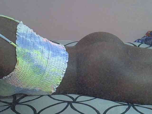 Ebonyprincess14 webcam