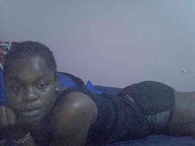 Ebonyprincess14 webcam