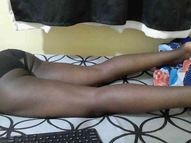 Ebonyprincess14 webcam