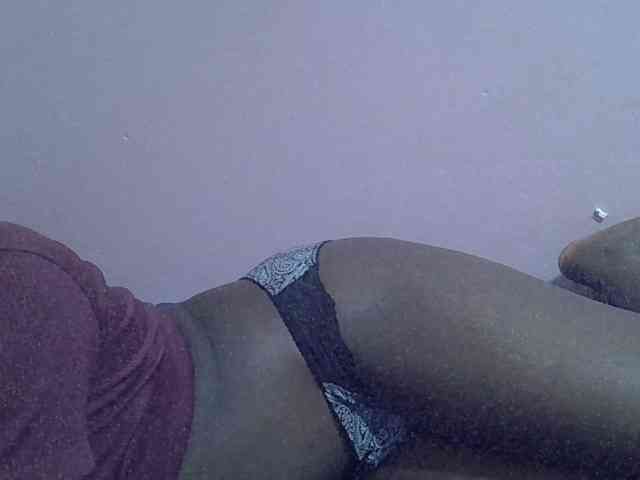 Ebonyprincess14 webcam