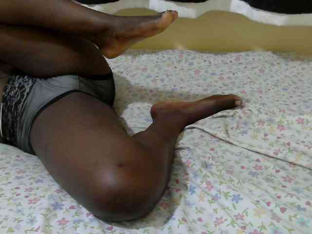 Ebonyprincess14 webcam