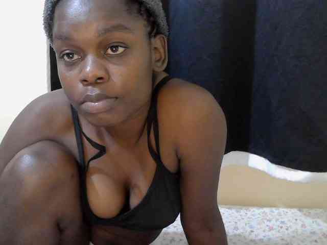 Ebonyprincess14 webcam