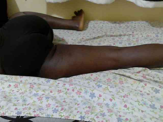 Ebonyprincess14 webcam