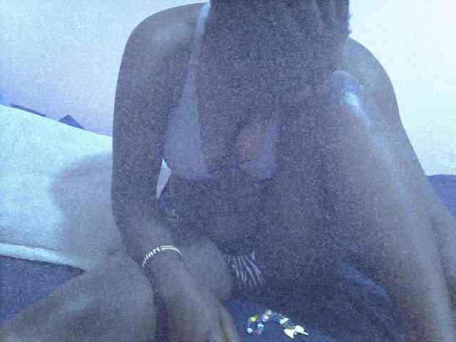 Ebonyprincess14 webcam