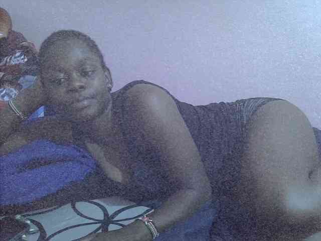 Ebonyprincess14 webcam