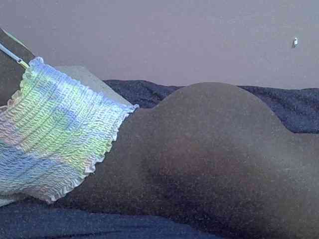 Ebonyprincess14 webcam