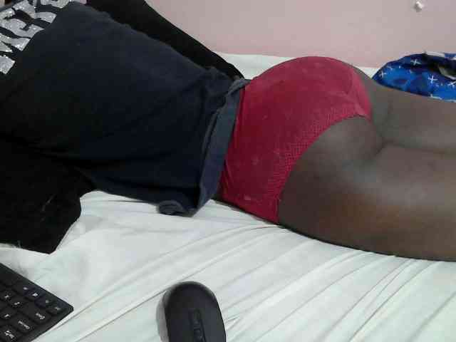 Ebonyprincess14 Ebonyprincess14