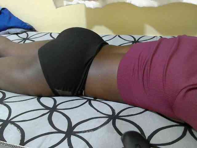 Ebonyprincess14 webcam