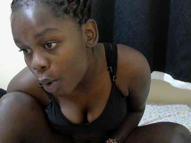 Ebonyprincess14 webcam