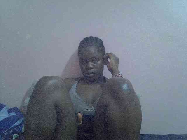 Ebonyprincess14 webcam