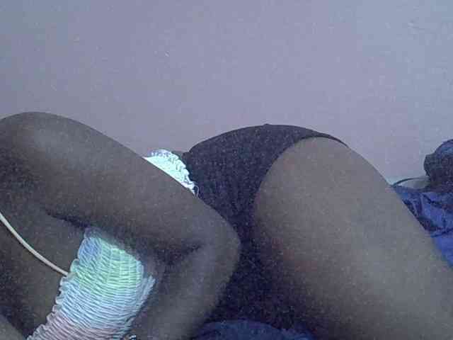 Ebonyprincess14 webcam