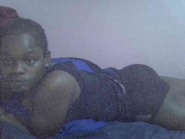 Ebonyprincess14 webcam