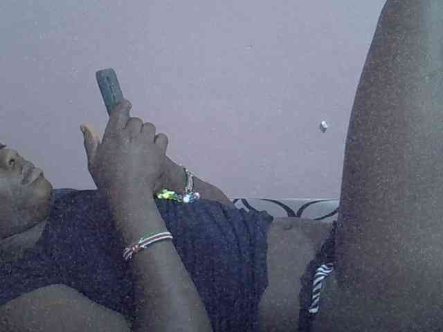 Ebonyprincess14 webcam