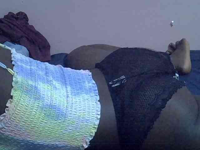 Ebonyprincess14 webcam