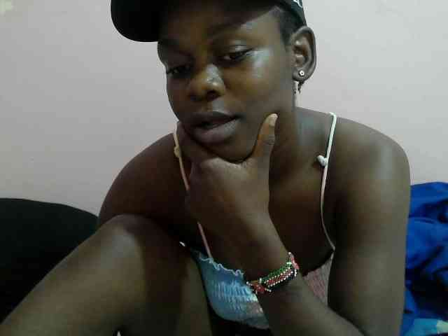 Ebonyprincess14 webcam