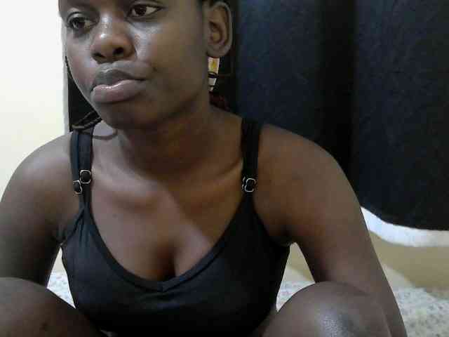 Ebonyprincess14 webcam