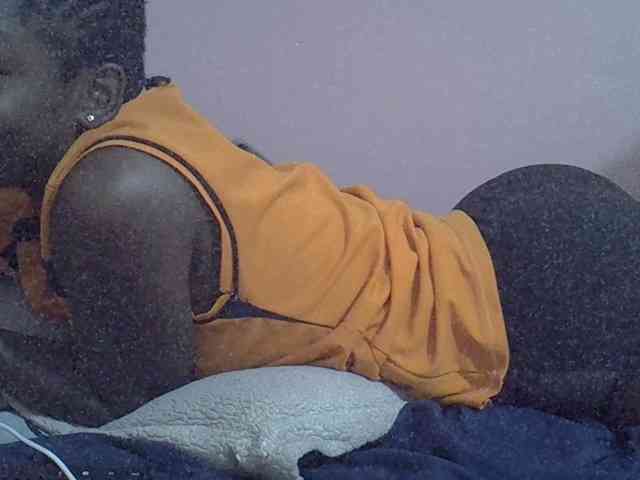 Ebonyprincess14 webcam