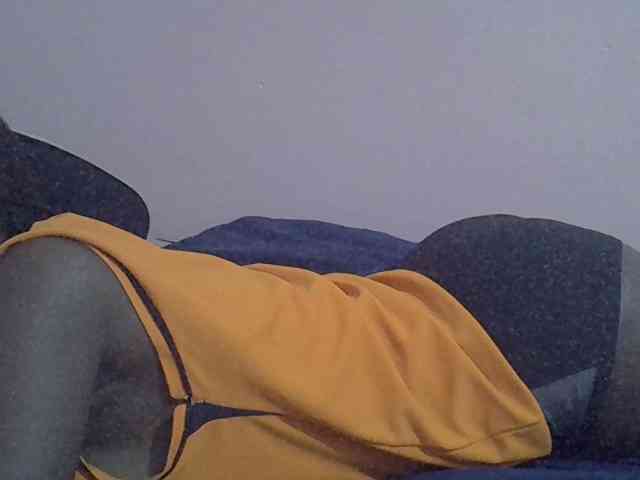 Ebonyprincess14 webcam