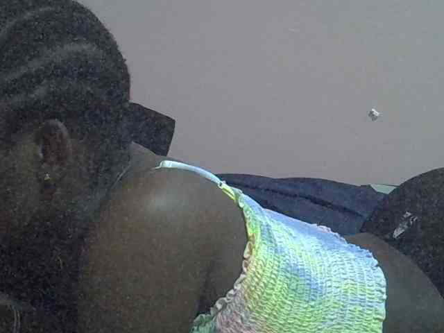 Ebonyprincess14 webcam