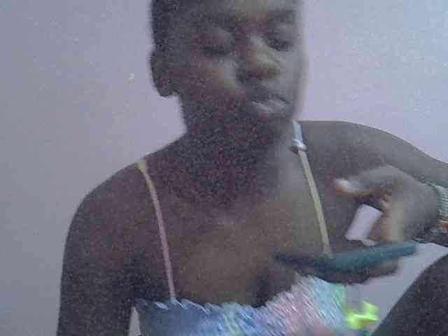 Ebonyprincess14 webcam