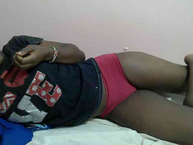 Ebonyprincess14 webcam