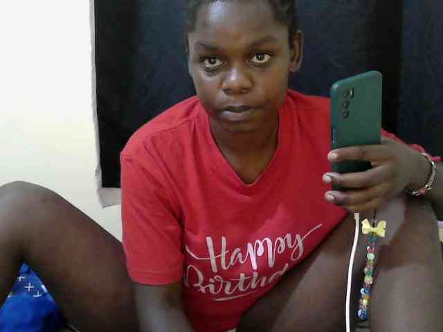 Ebonyprincess14 webcam