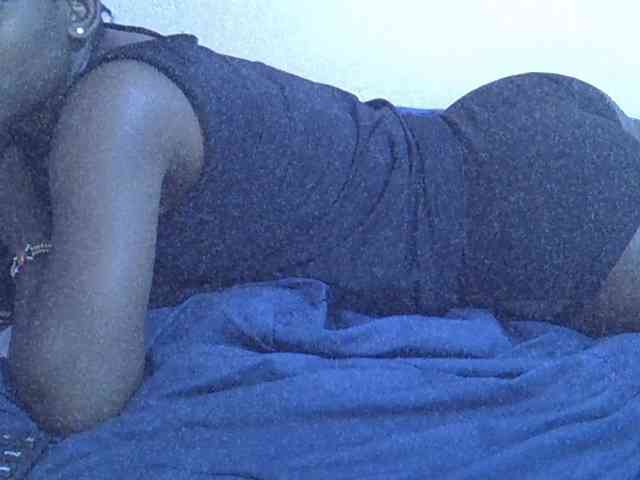 Ebonyprincess14 webcam