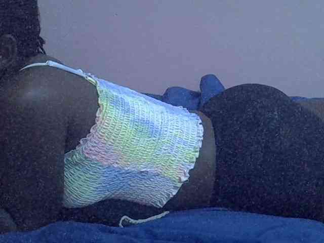Ebonyprincess14 webcam