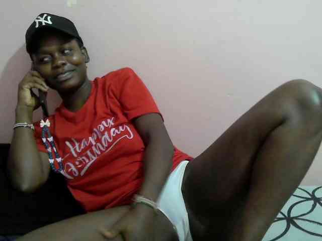 Ebonyprincess14 Ebonyprincess14