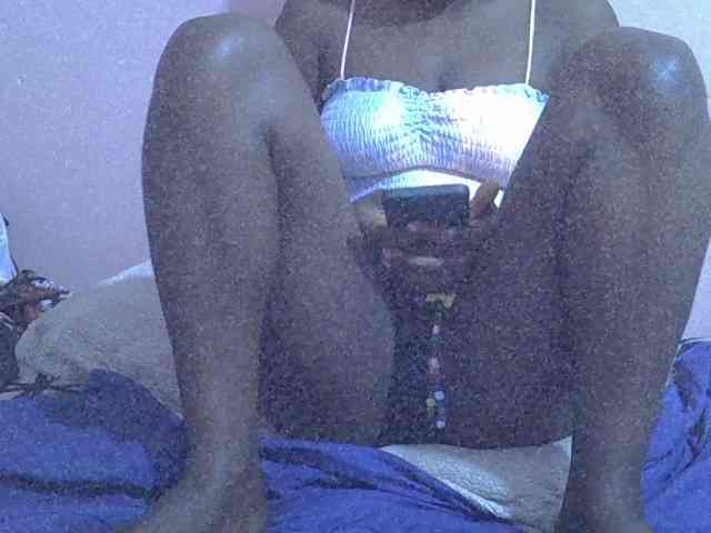 Ebonyprincess14 webcam