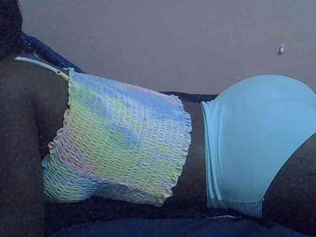 Ebonyprincess14 webcam