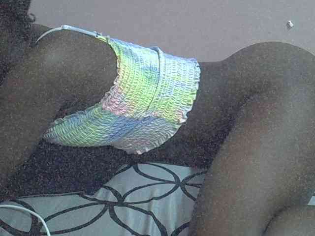 Ebonyprincess14 webcam