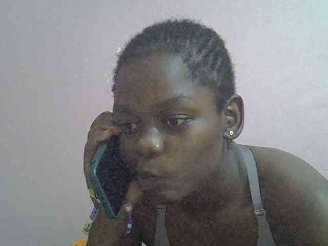 Ebonyprincess14 webcam