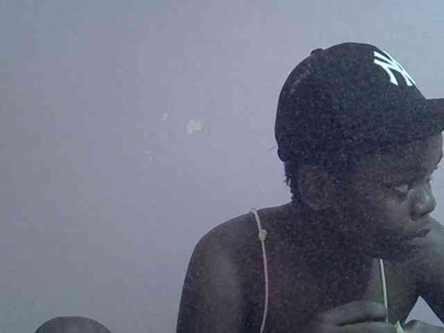 Ebonyprincess14 webcam