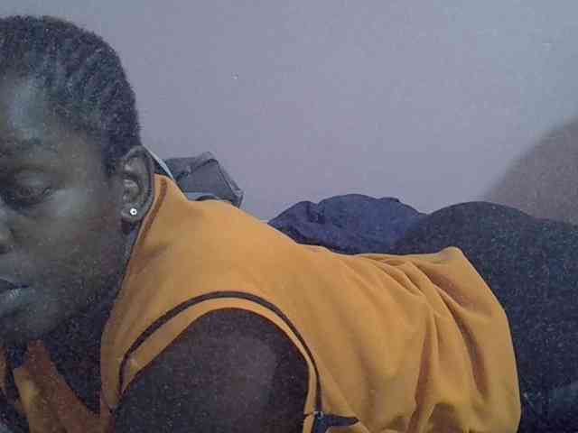 Ebonyprincess14 webcam