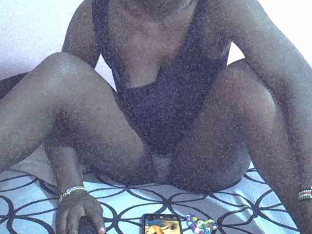 Ebonyprincess14 webcam